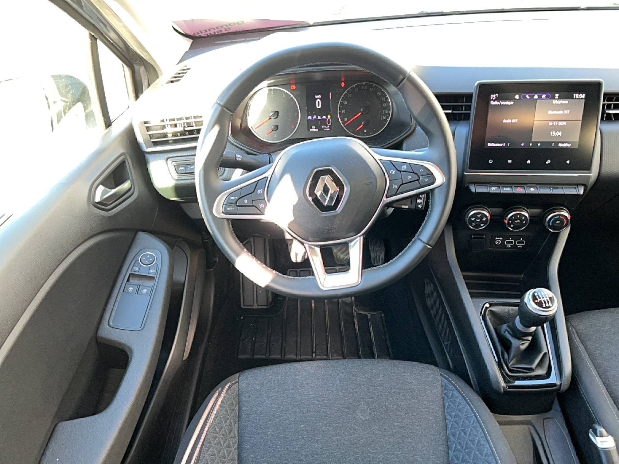 Vente en ligne Renault Clio 5 Clio TCe 90 au prix de 14 990 €