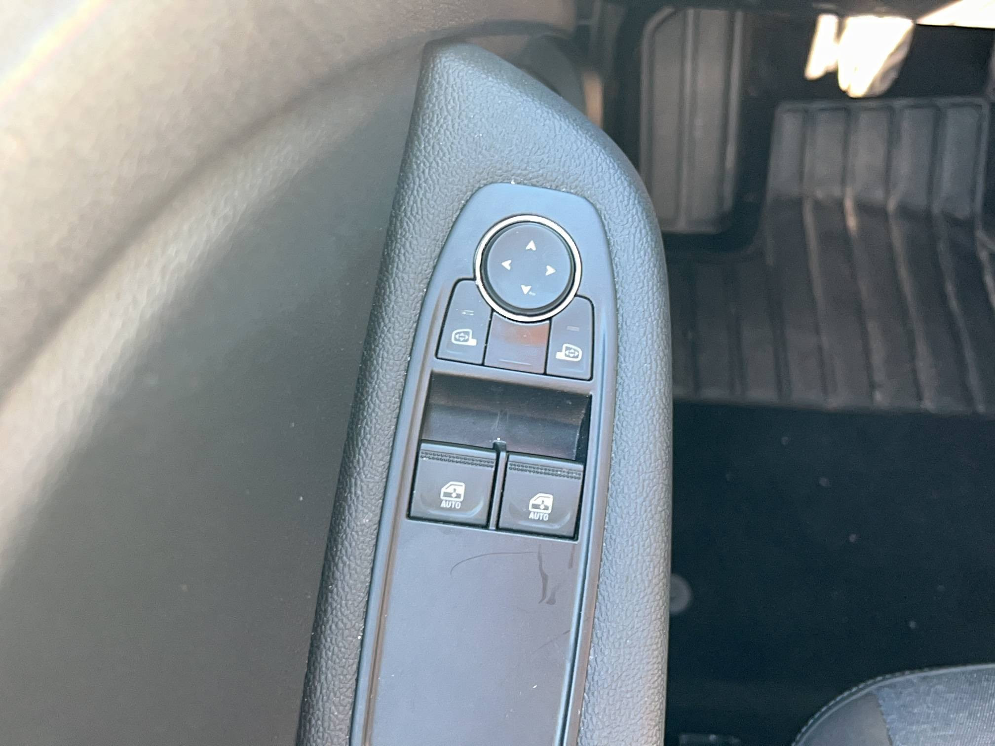 Vente en ligne Renault Clio 5 Clio TCe 90 au prix de 14 990 €