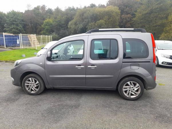 Vente en ligne Renault Kangoo  Blue dCi 115 au prix de 17 590 €