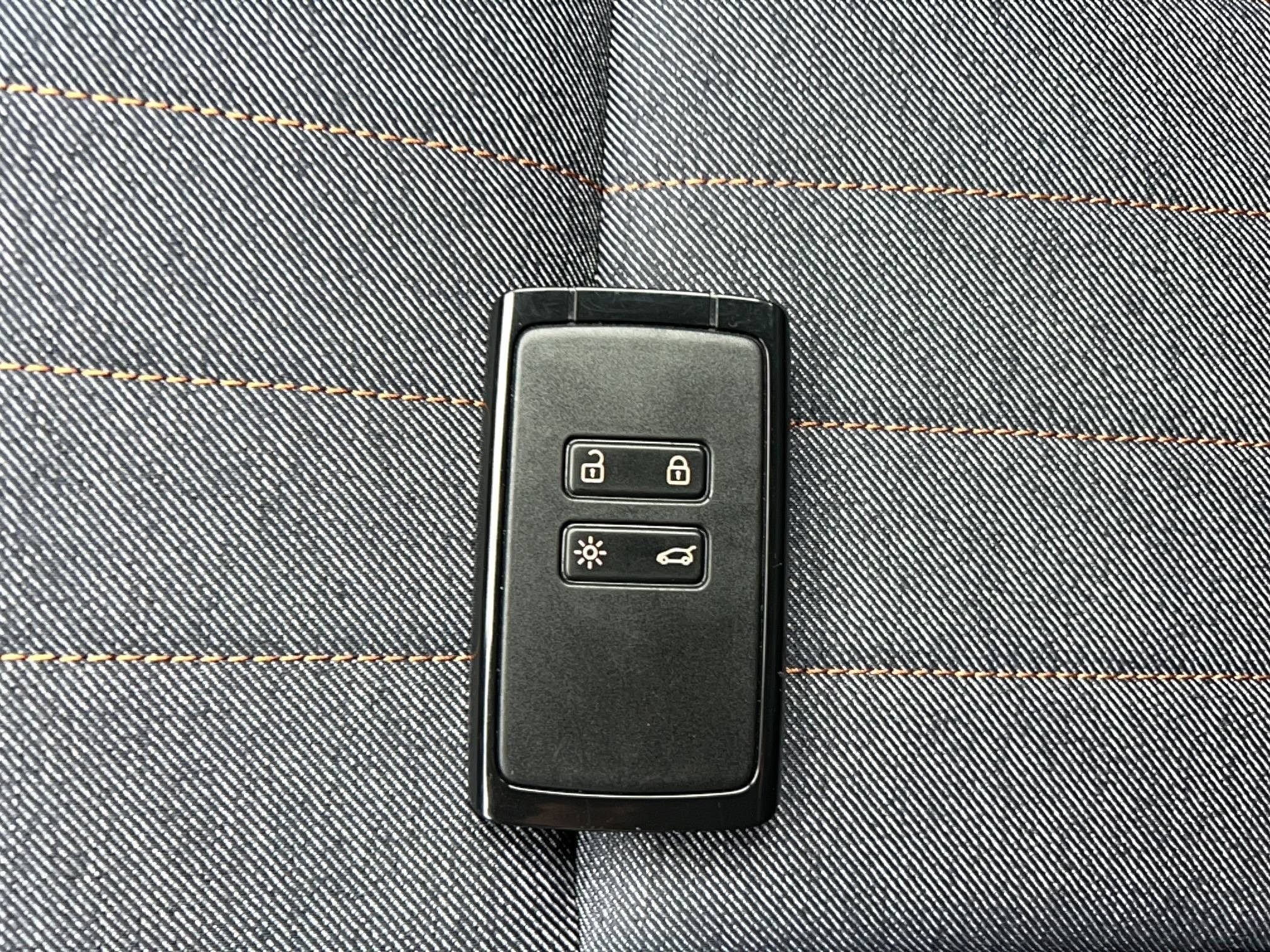 Vente en ligne Renault R4 E-Tech  150 ch autonomie confort au prix de 36 990 €