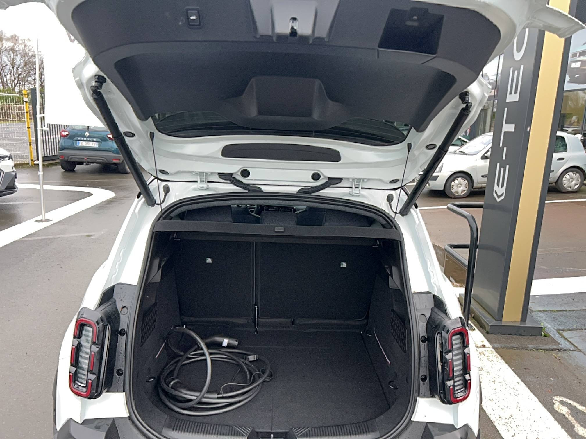 Vente en ligne Renault R4 E-Tech  150 ch autonomie confort au prix de 36 990 €