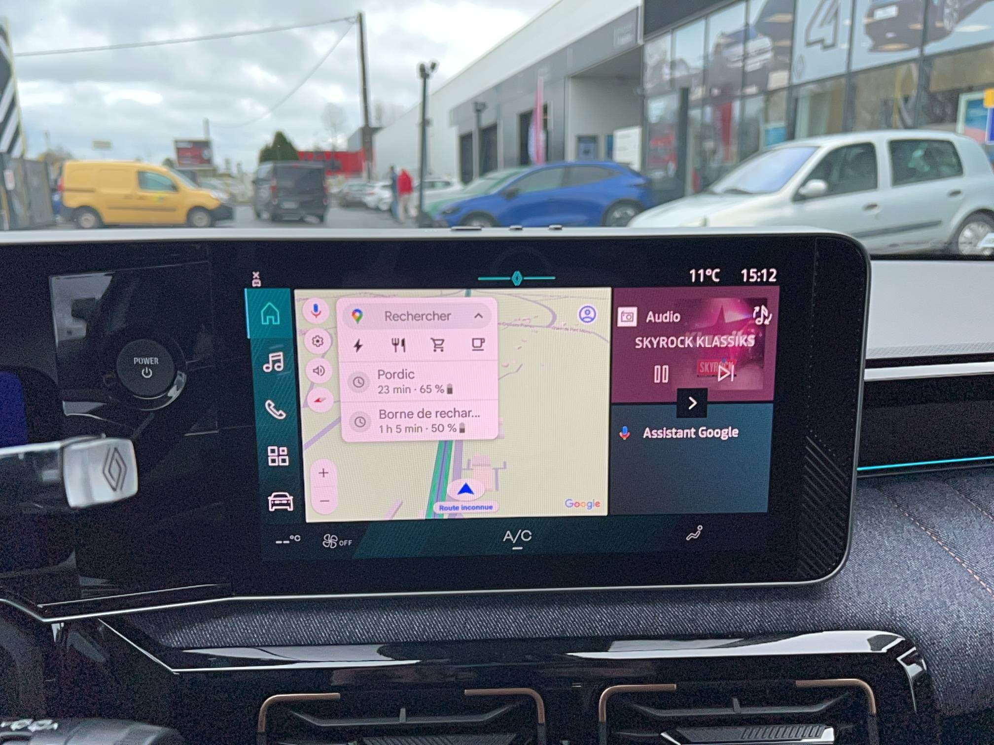 Vente en ligne Renault R4 E-Tech  150 ch autonomie confort au prix de 36 990 €