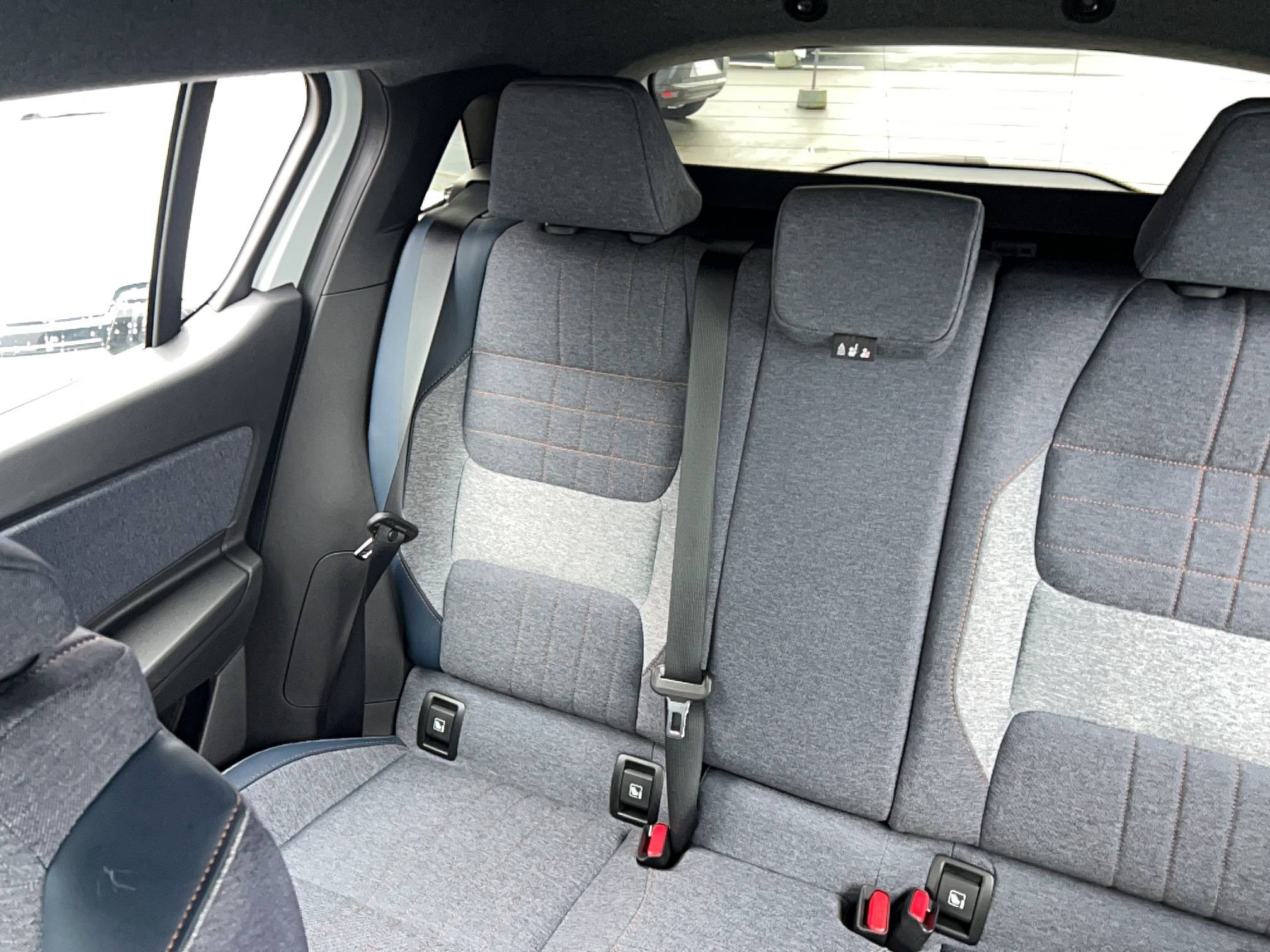 Vente en ligne Renault R4 E-Tech  150 ch autonomie confort au prix de 36 990 €