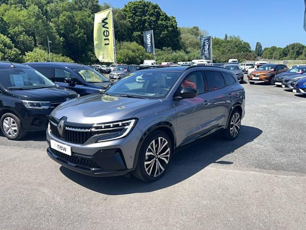 Vente en ligne Renault Espace Espace E-Tech hybrid 200 au prix de 39 990 €