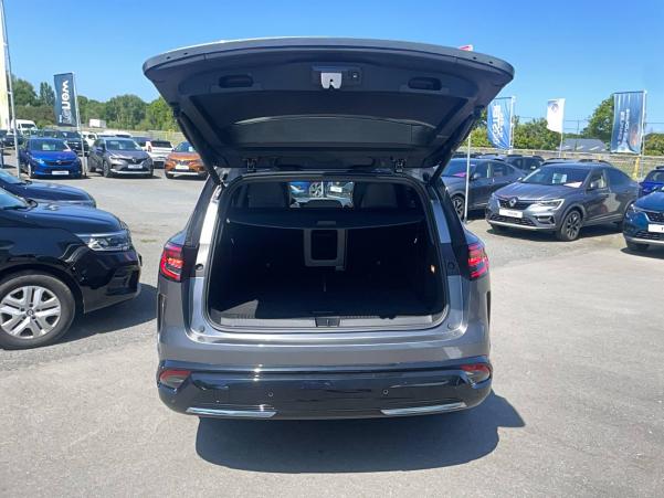 Vente en ligne Renault Espace Espace E-Tech hybrid 200 au prix de 39 990 €