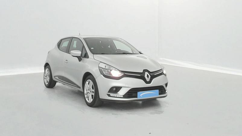 Vente en ligne Renault Clio 4 Clio TCe 90 E6C au prix de 10 990 €