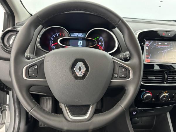 Vente en ligne Renault Clio 4 Clio TCe 90 E6C au prix de 10 990 €