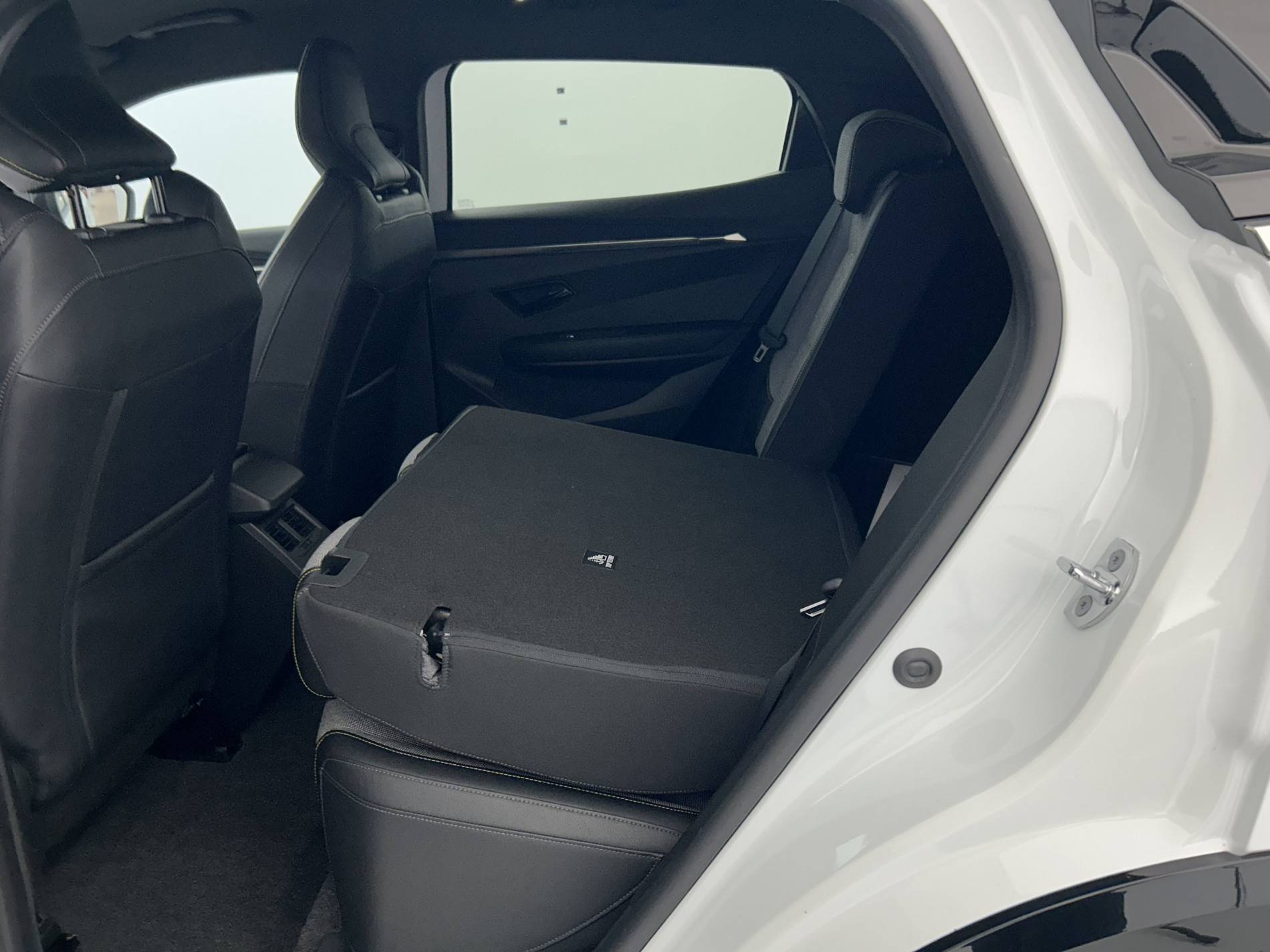 Vente en ligne Renault Megane E-Tech  EV60 220 ch optimum charge au prix de 20 990 €