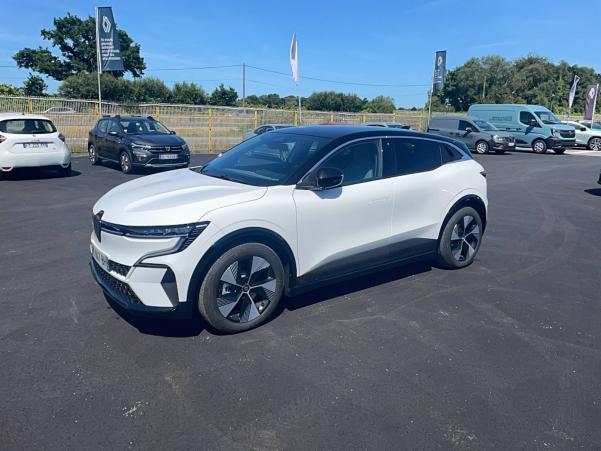 Vente en ligne Renault Megane E-Tech  220 ch autonomie confort GSR2 au prix de 39 990 €