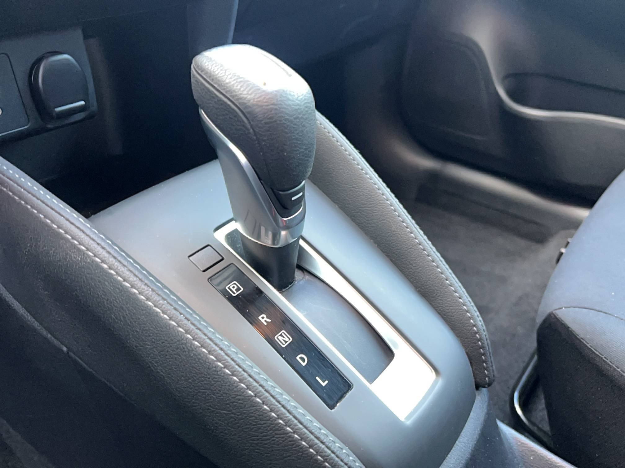 Vente en ligne Nissan Micra Micra IG-T 92 Xtronic au prix de 15 990 €