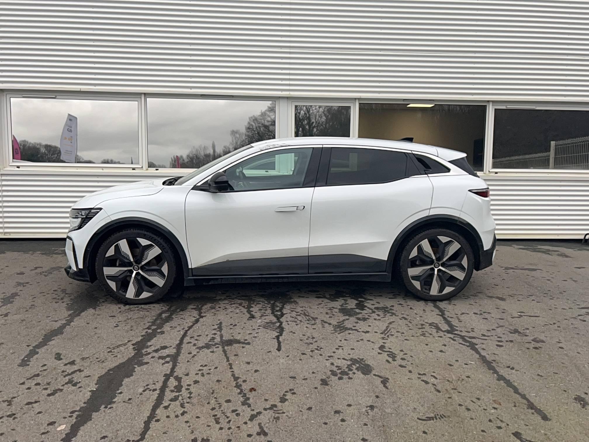 Vente en ligne Renault Megane E-Tech  EV60 220 ch optimum charge au prix de 20 990 €