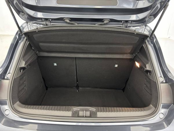 Vente en ligne Renault Clio 5 Clio TCe 100 GPL - 21N au prix de 15 590 €