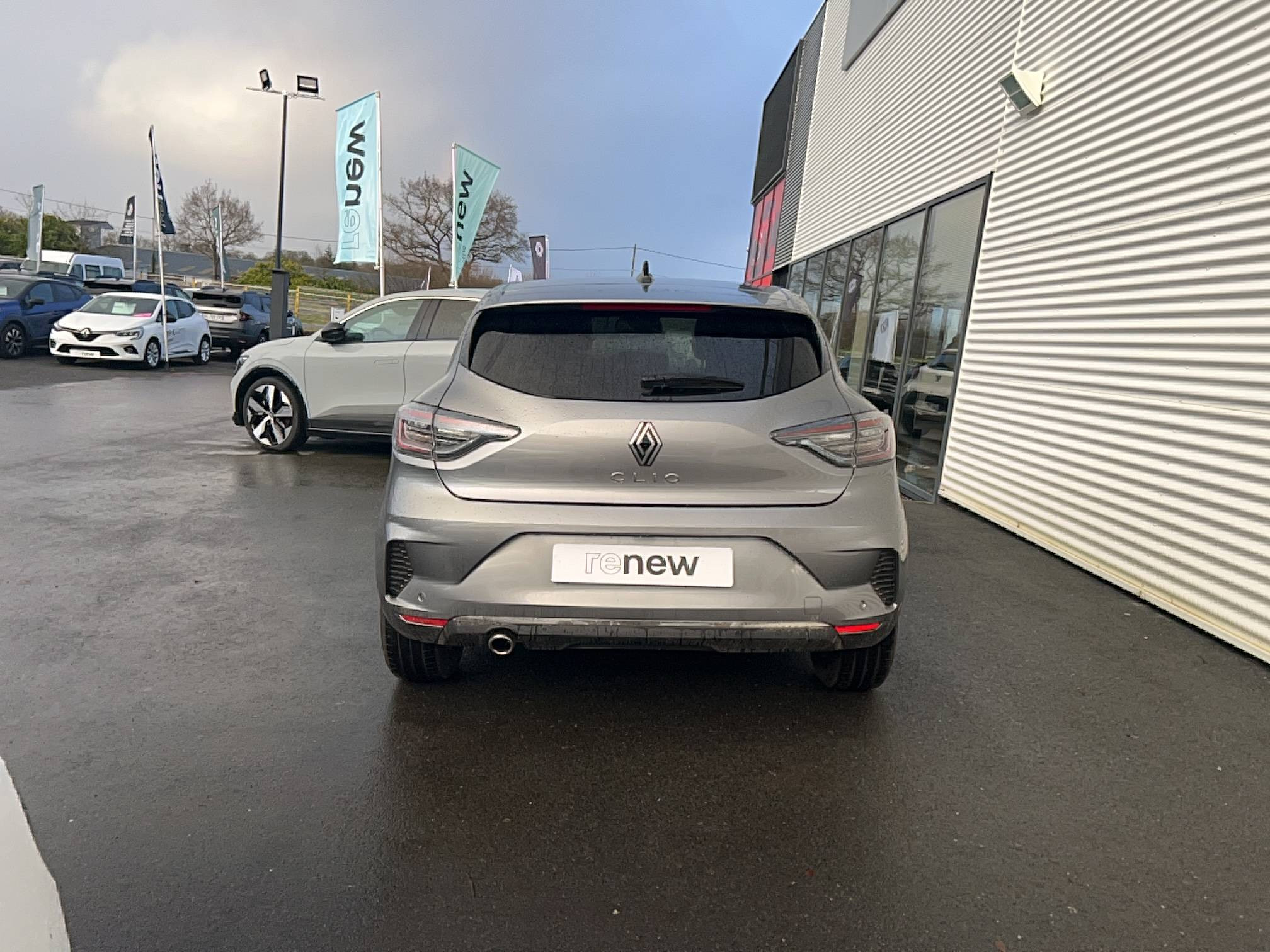 Vente en ligne Renault Clio 5 Clio TCe 90 ch GSR2 au prix de 18 590 €