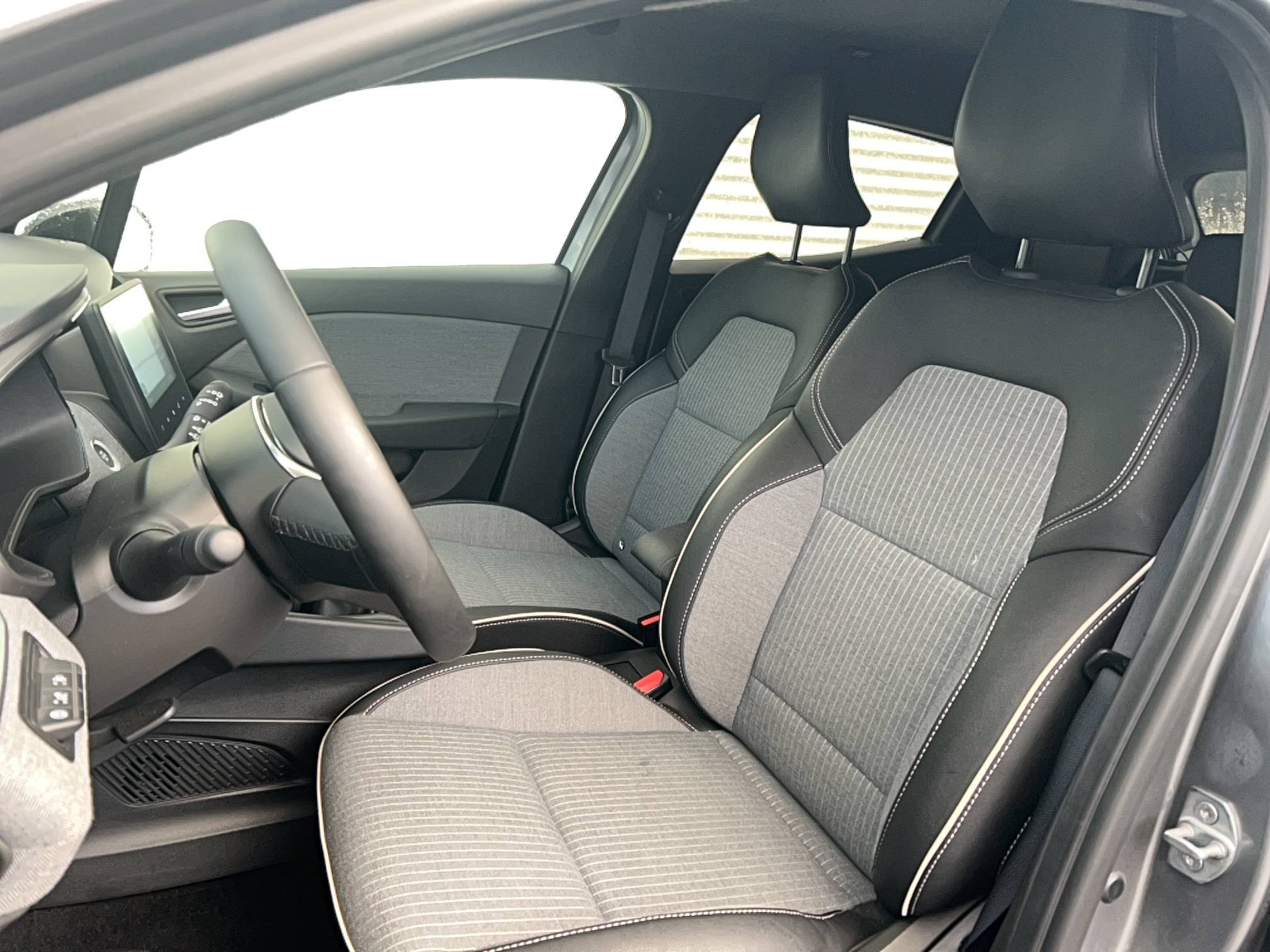 Vente en ligne Renault Clio 5 Clio TCe 90 ch GSR2 au prix de 18 590 €