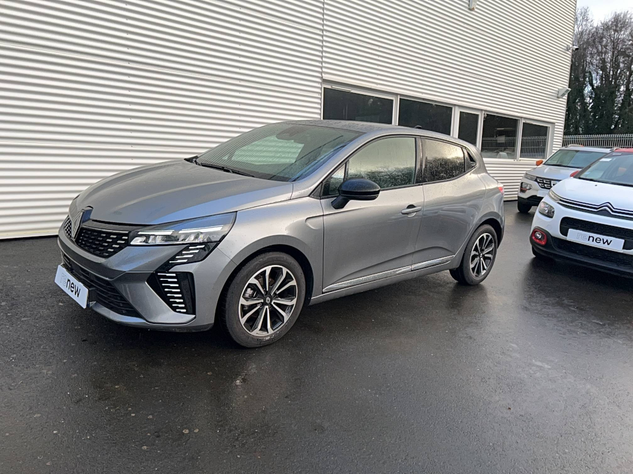 Renault Clio 5 Clio TCe 90 ch GSR2 occasion de 2025 en vente à Guingamp