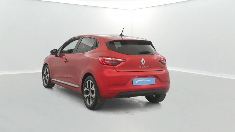 Vente en ligne Renault Clio 5 Clio E-Tech full hybrid 145 au prix de 18 990 €
