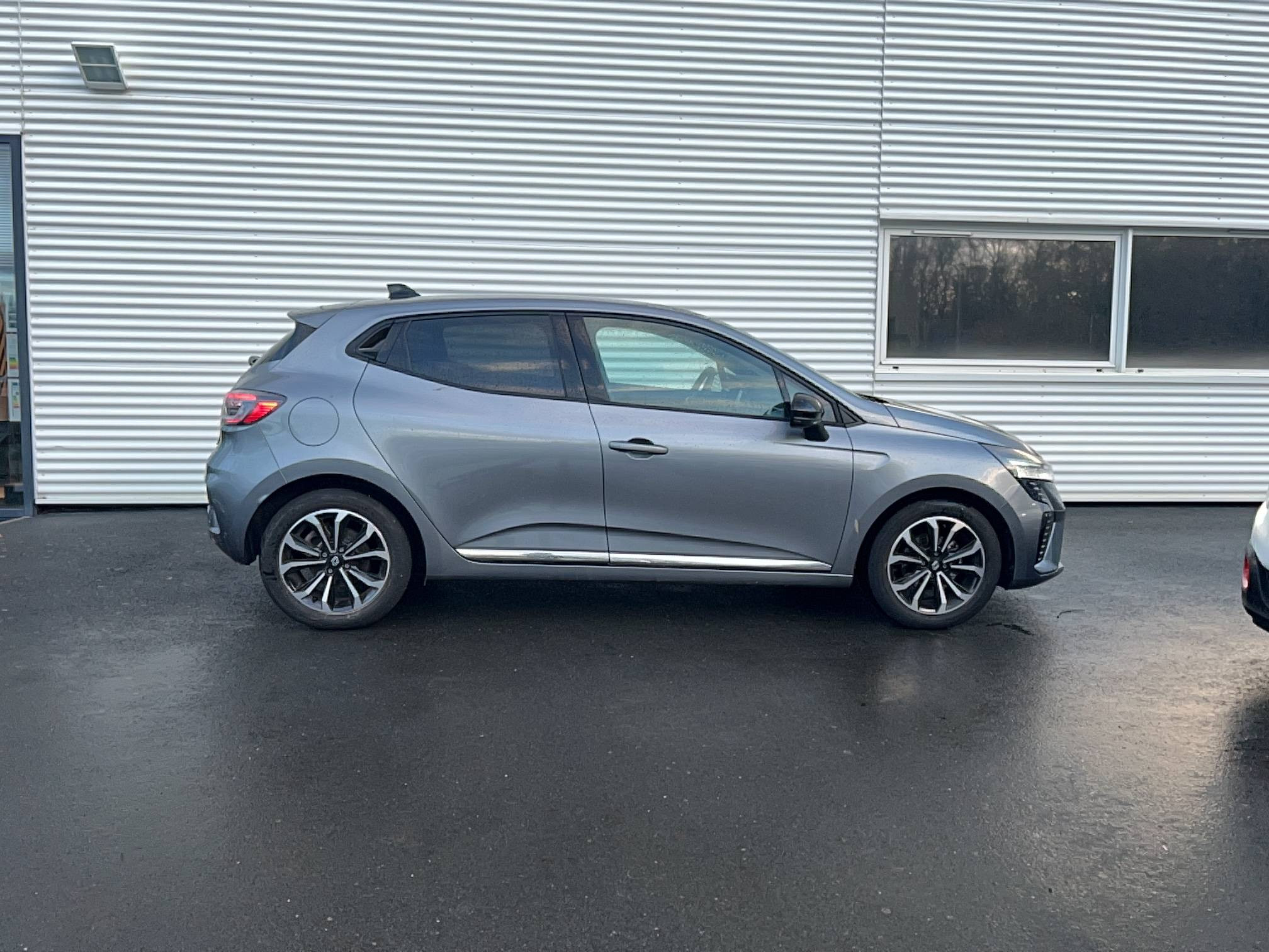 Vente en ligne Renault Clio 5 Clio TCe 90 ch GSR2 au prix de 18 590 €