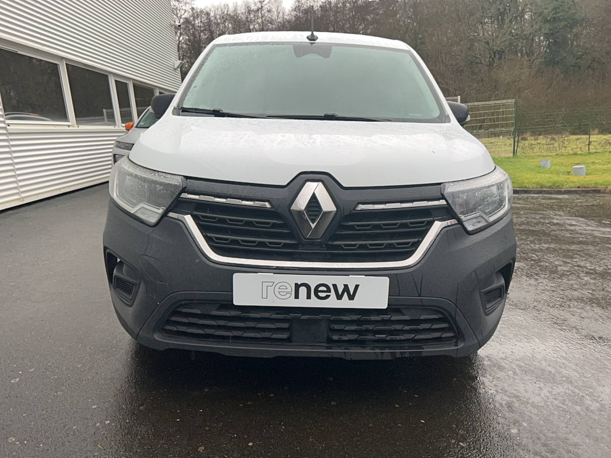 Vente en ligne Renault Kangoo Van  BLUE DCI 95 au prix de 16 990 €