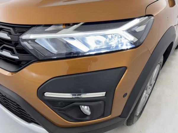 Vente en ligne Dacia Sandero  ECO-G 100 - 22 au prix de 14 390 €