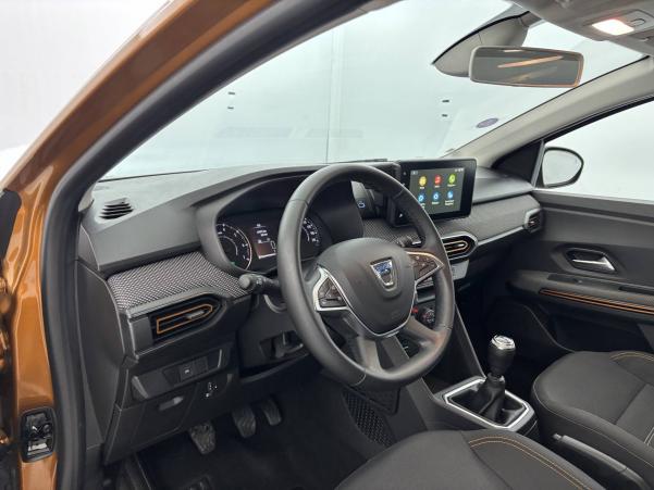 Vente en ligne Dacia Sandero  ECO-G 100 - 22 au prix de 14 390 €