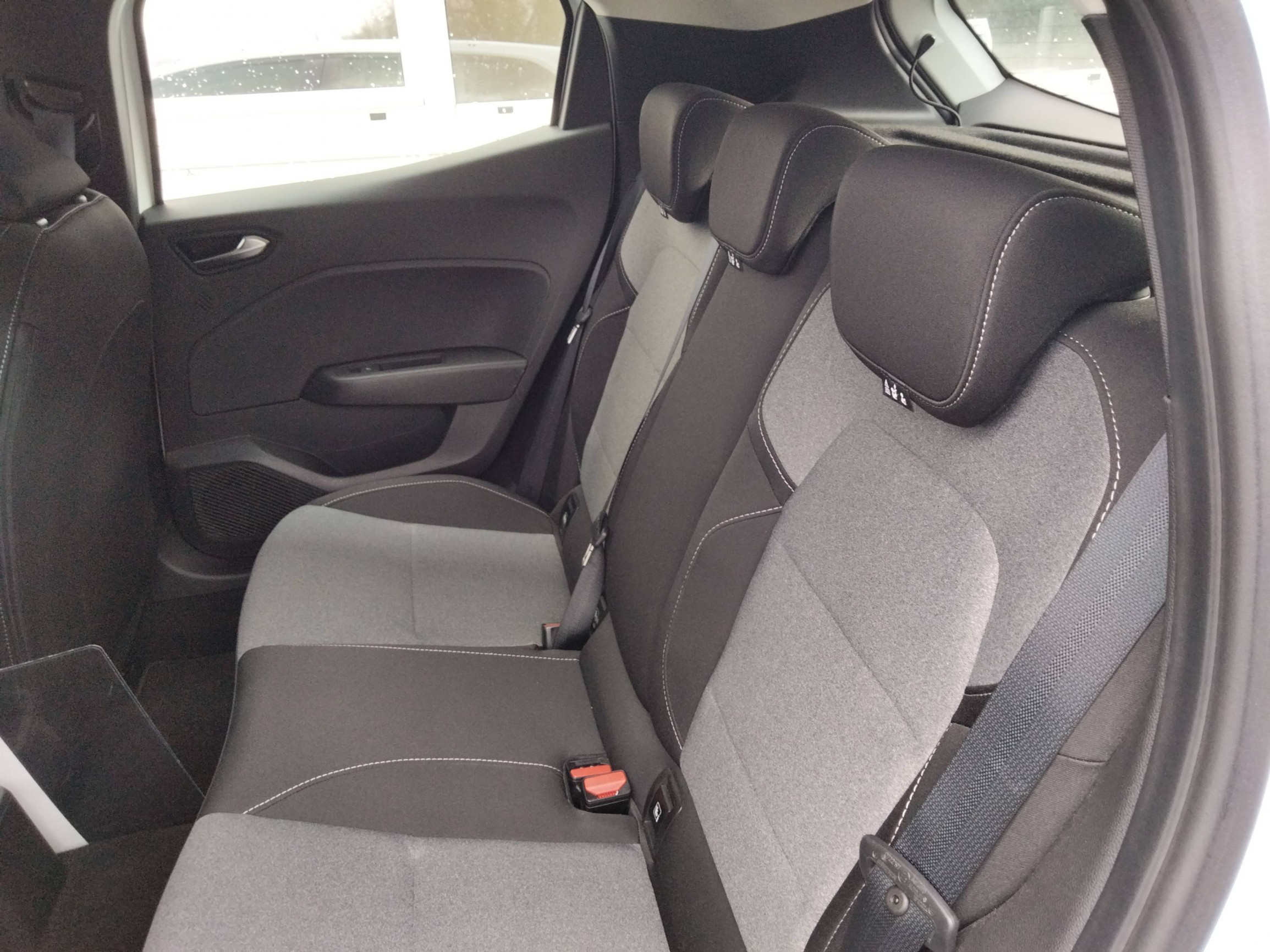 Vente en ligne Renault Clio 5 Clio TCe 90 ch GSR2 au prix de 15 290 €