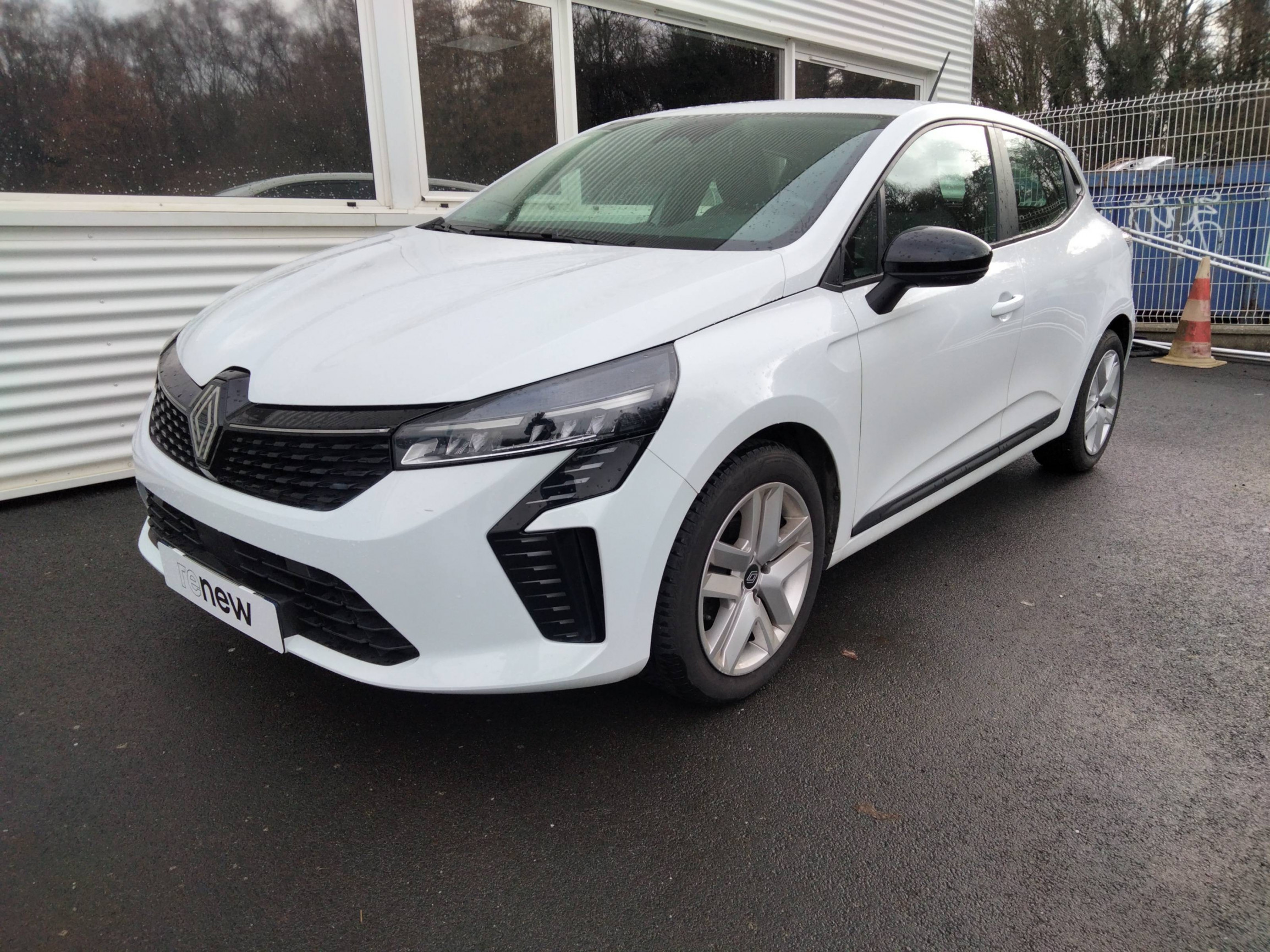 Renault Clio 5 Clio TCe 90 ch GSR2 occasion de 2024 en vente à Guingamp