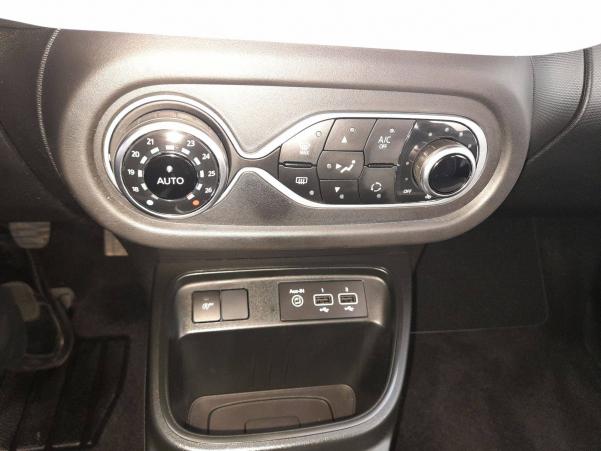 Vente en ligne Renault Twingo 3  SCe 65 au prix de 11 990 €