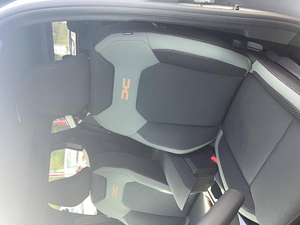 Vente en ligne Dacia Duster  Hybrid 140 4x2 au prix de 29 590 €