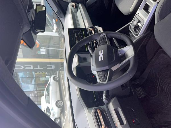 Vente en ligne Dacia Duster  Hybrid 140 4x2 au prix de 29 590 €