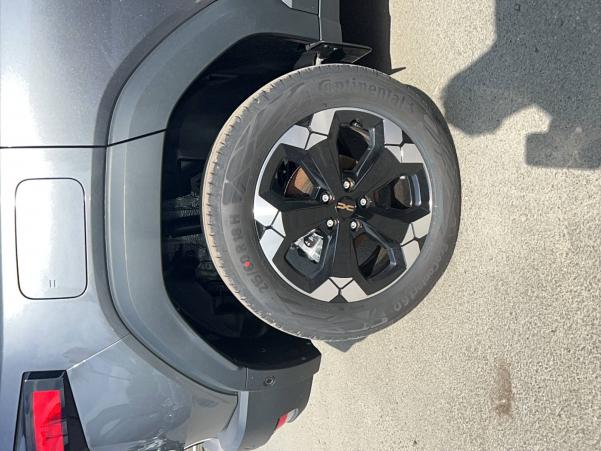 Vente en ligne Dacia Duster  Hybrid 140 4x2 au prix de 29 590 €