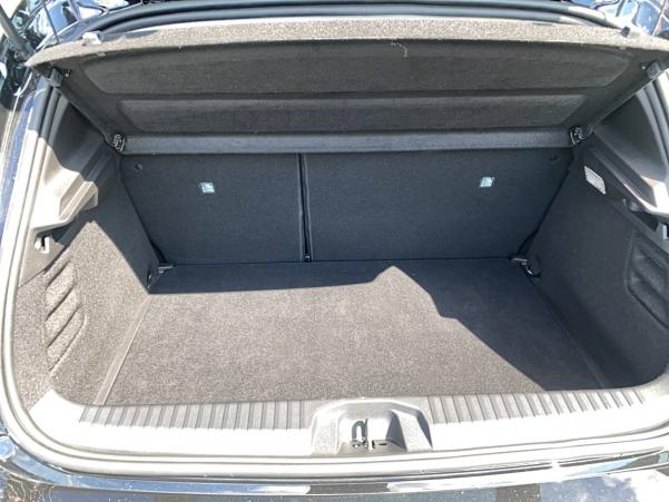 Vente en ligne Renault Clio 5 Clio TCe 90 au prix de 14 990 €