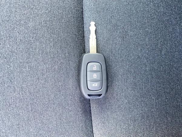 Vente en ligne Renault Clio 5 Clio TCe 90 au prix de 14 990 €