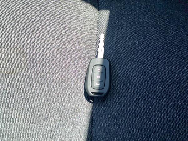 Vente en ligne Renault Clio 5 Clio TCe 90 au prix de 14 990 €