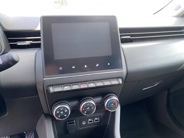 Vente en ligne Renault Clio 5 Clio TCe 90 au prix de 14 990 €