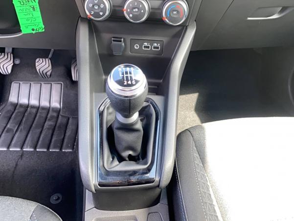 Vente en ligne Renault Clio 5 Clio TCe 90 au prix de 14 990 €