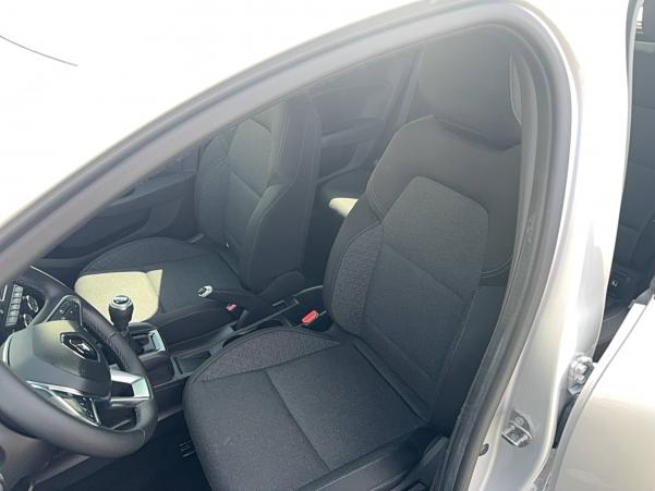 Vente en ligne Renault Clio 5 Clio TCe 90 au prix de 14 990 €