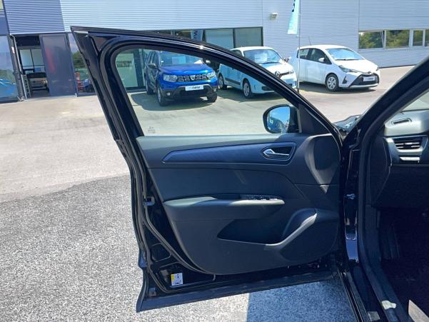 Vente en ligne Renault Arkana  mild hybrid 140 EDC FAP - 22 au prix de 21 590 €