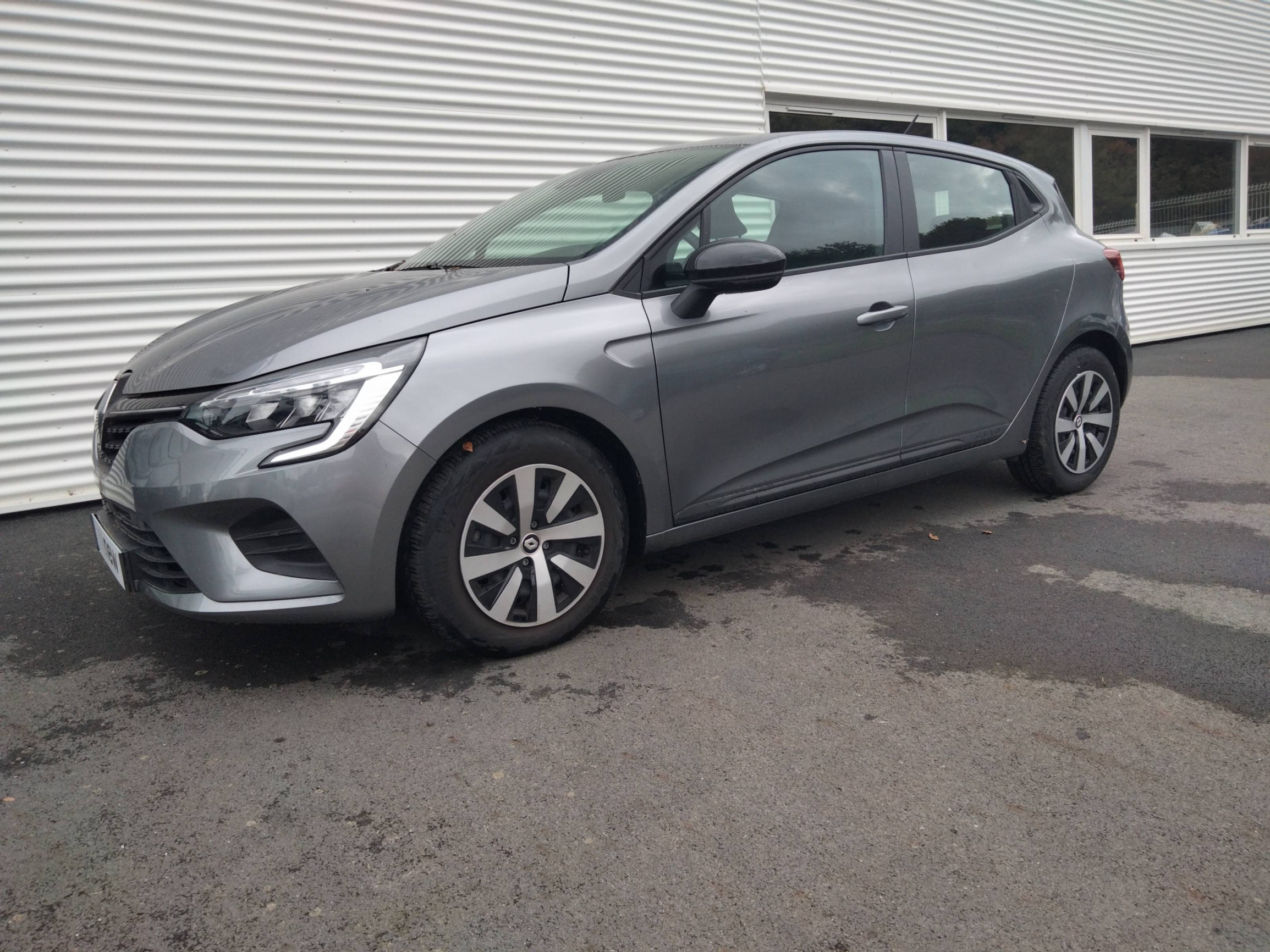 Renault Clio 5 Clio TCe 90 occasion de 2023 en vente à Guingamp