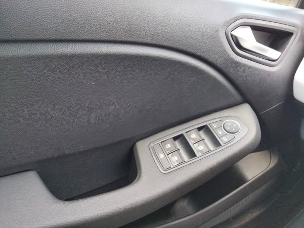 Vente en ligne Renault Clio 5 Clio E-Tech full hybrid 145 au prix de 19 590 €