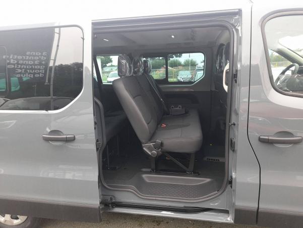 Vente en ligne Renault Trafic 3 Combi  L2 dCi 145 Energy S&S au prix de 36 990 €