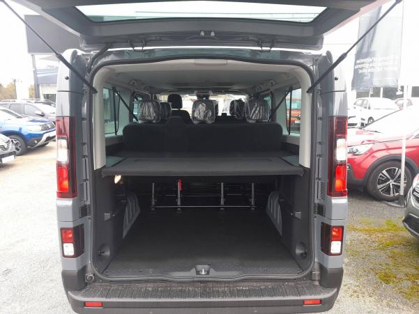 Vente en ligne Renault Trafic 3 Combi  L2 dCi 145 Energy S&S au prix de 36 990 €