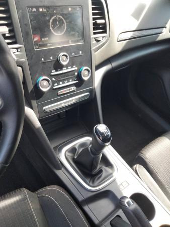 Vente en ligne Renault Megane 4 Estate Mégane IV Estate Blue dCi 95 au prix de 13 990 €