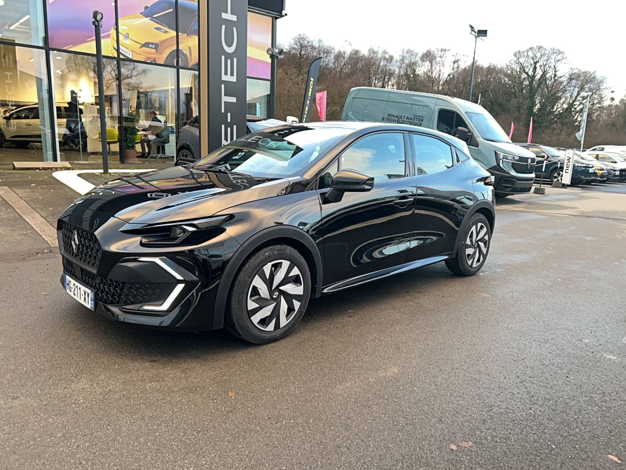 Renault Clio 6 Clio E-Tech full hybrid 160 ch occasion de 2025 en vente à Guingamp