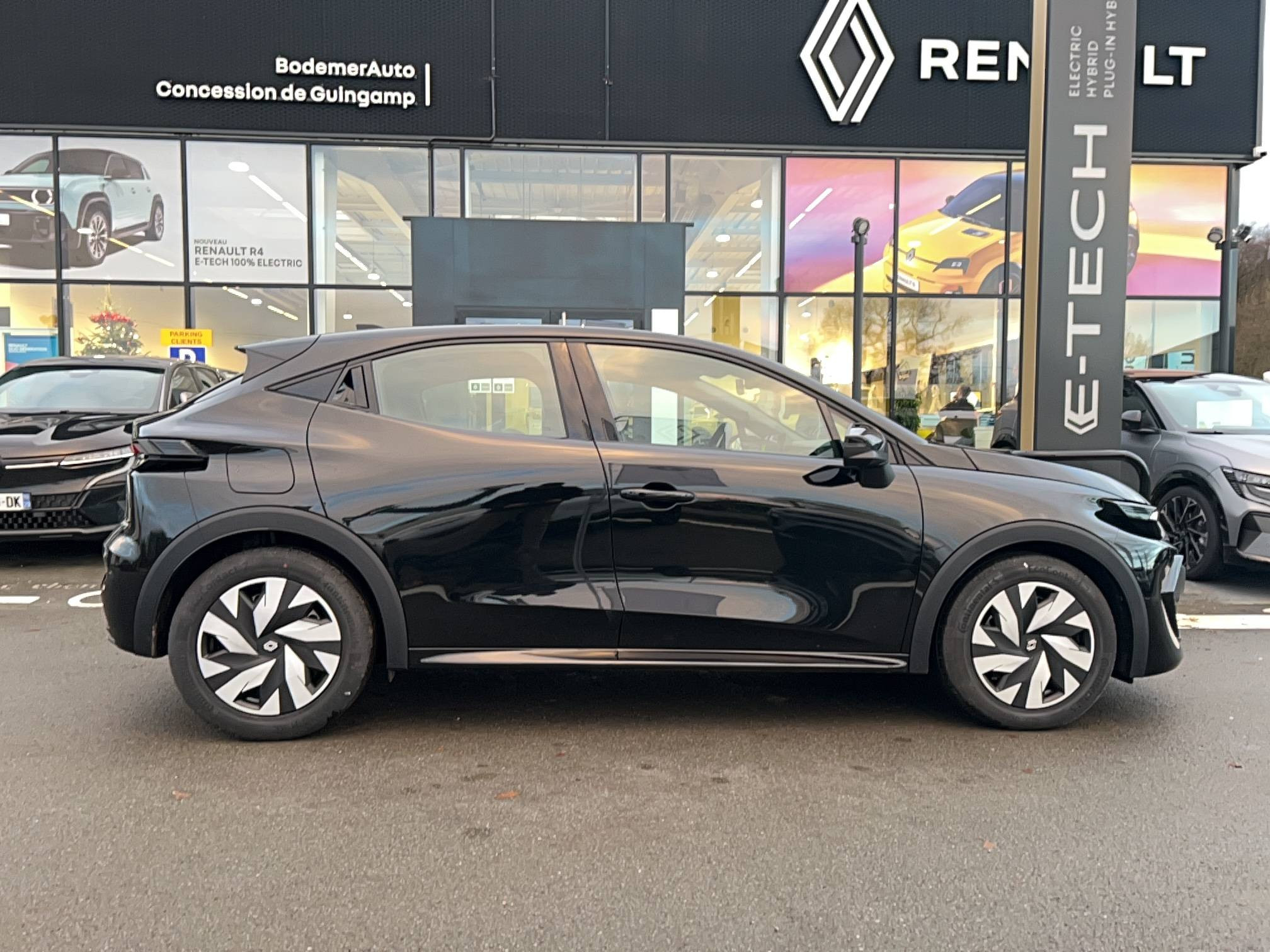 Vente en ligne Renault Clio 6 Clio E-Tech full hybrid 160 ch au prix de 25 590 €