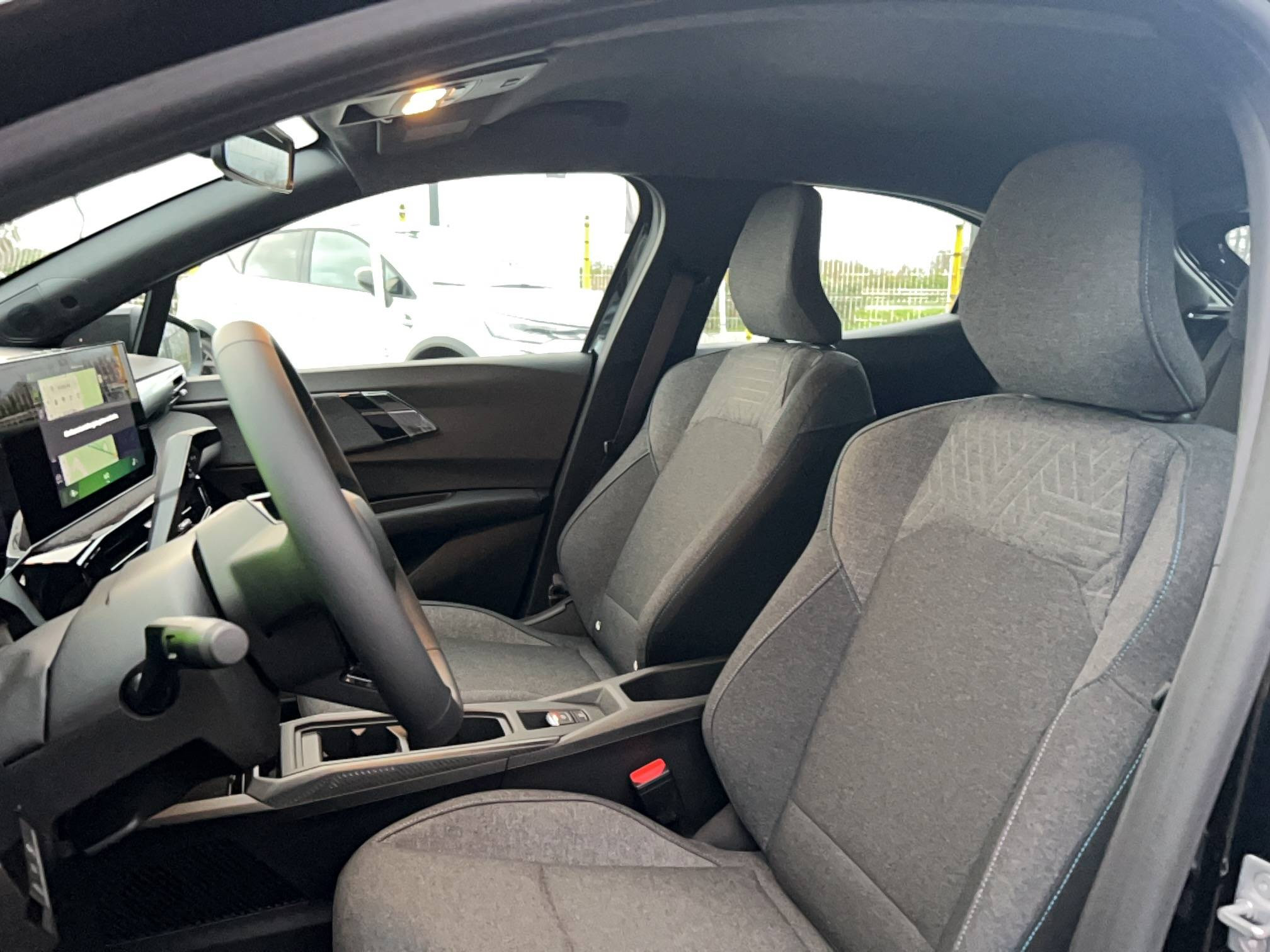 Vente en ligne Renault Clio 6 Clio E-Tech full hybrid 160 ch au prix de 25 590 €