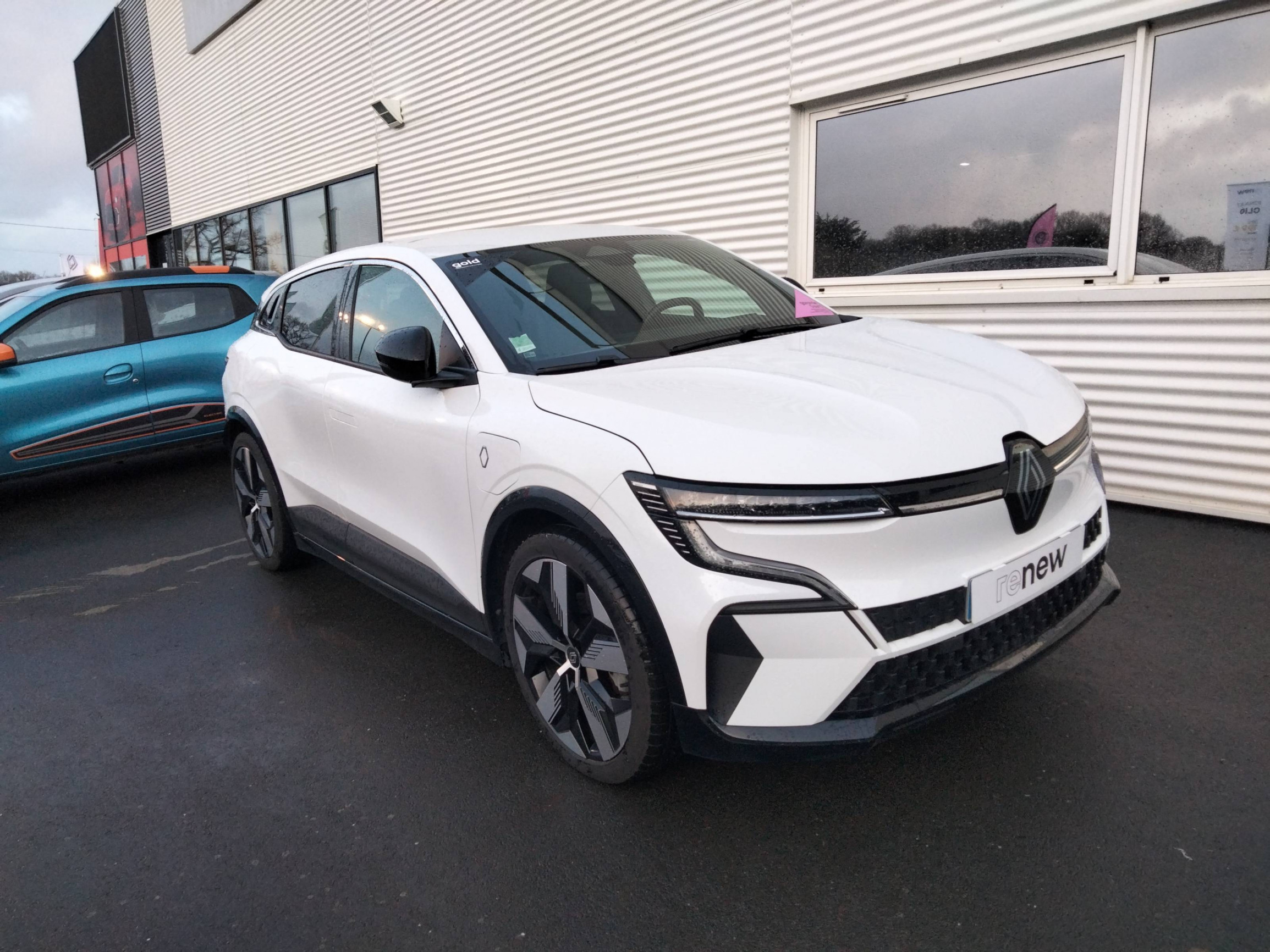 Vente en ligne Renault Megane E-Tech  EV60 220 ch super charge au prix de 22 790 €