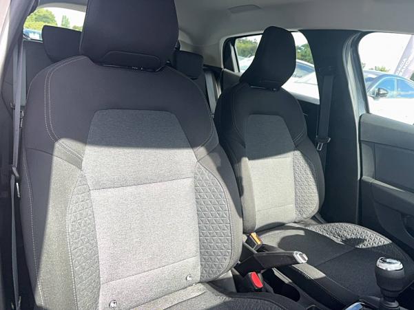 Vente en ligne Renault Clio 5 Clio TCe 90 au prix de 14 990 €