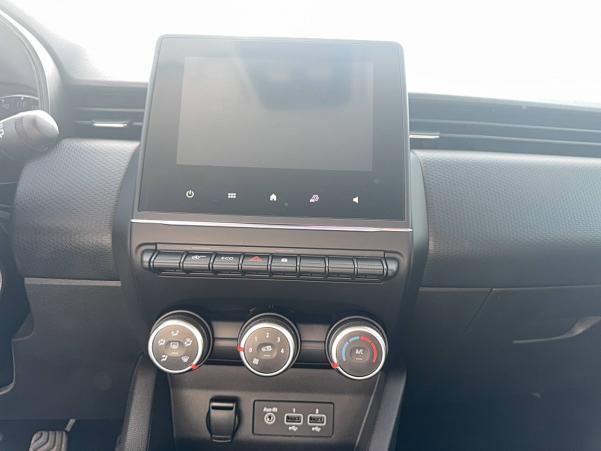 Vente en ligne Renault Clio 5 Clio TCe 90 au prix de 14 990 €