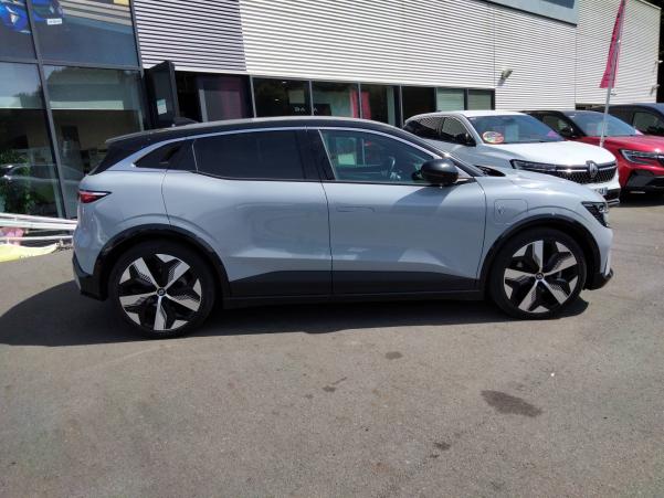 Vente en ligne Renault Megane E-Tech  EV60 220 ch super charge au prix de 25 790 €