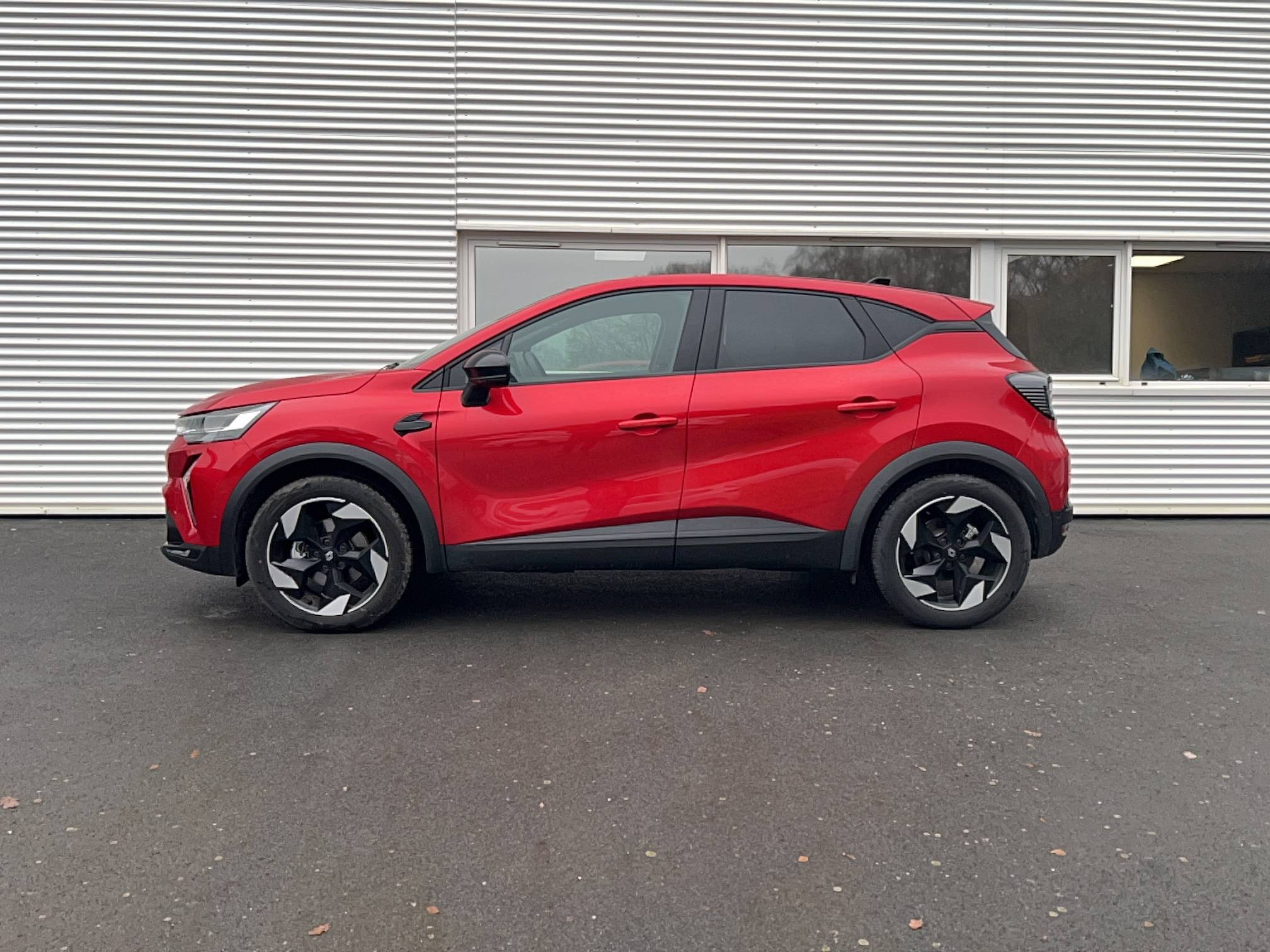 Vente en ligne Renault Captur  E-Tech full hybrid 145 ch au prix de 25 590 €